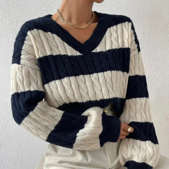 Multicolor Casual Women's Two Tone Cable Knit Drop Shoulder Sweater - Picture 6 of 6